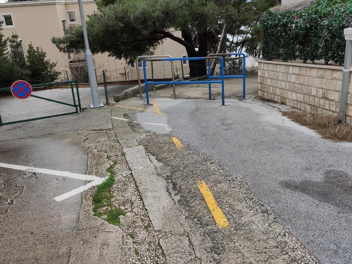 Apartments Ivo Makarska Bagian luar foto