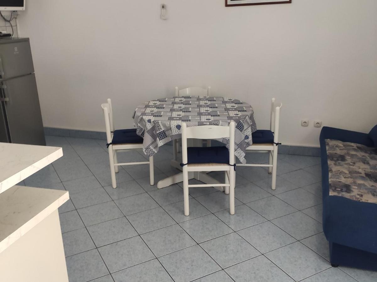 Apartments Ivo Makarska Bagian luar foto