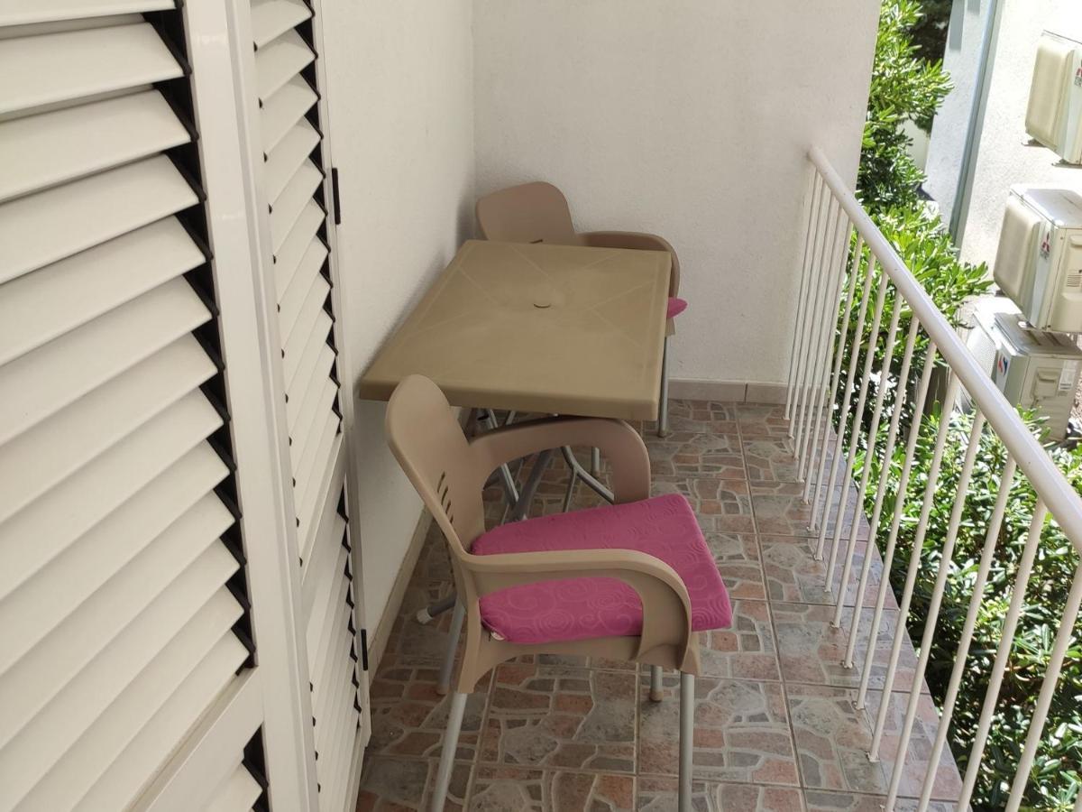 Apartments Ivo Makarska Bagian luar foto