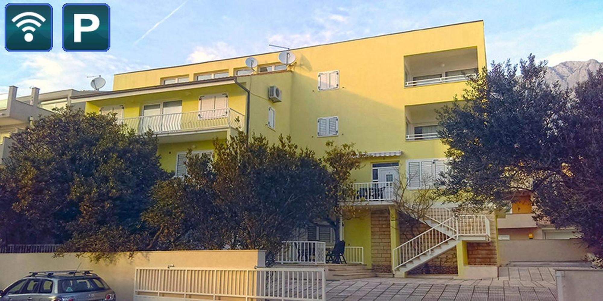 Apartments Ivo Makarska Bagian luar foto